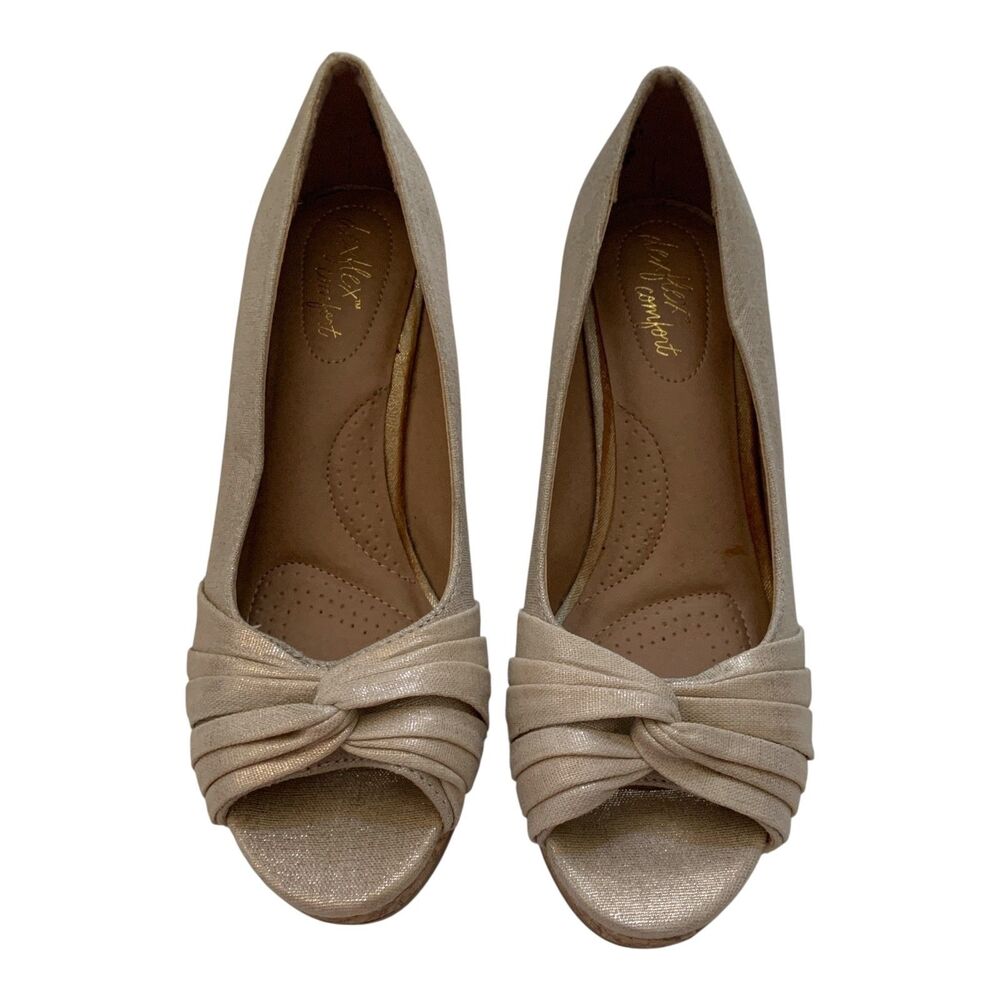 Dexflex Womens Wedges SZ 6.5 Ivory Glitter Comfort Shimmer Slip On Peep Toe Shoe